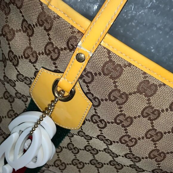 Authentic Gucci GG Logo Tote Bag - Picture 9 of 14